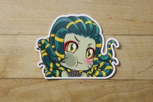 Load image into Gallery viewer, Vraska Peeker