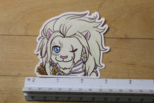 Load image into Gallery viewer, Ajani Goldmane Peeker